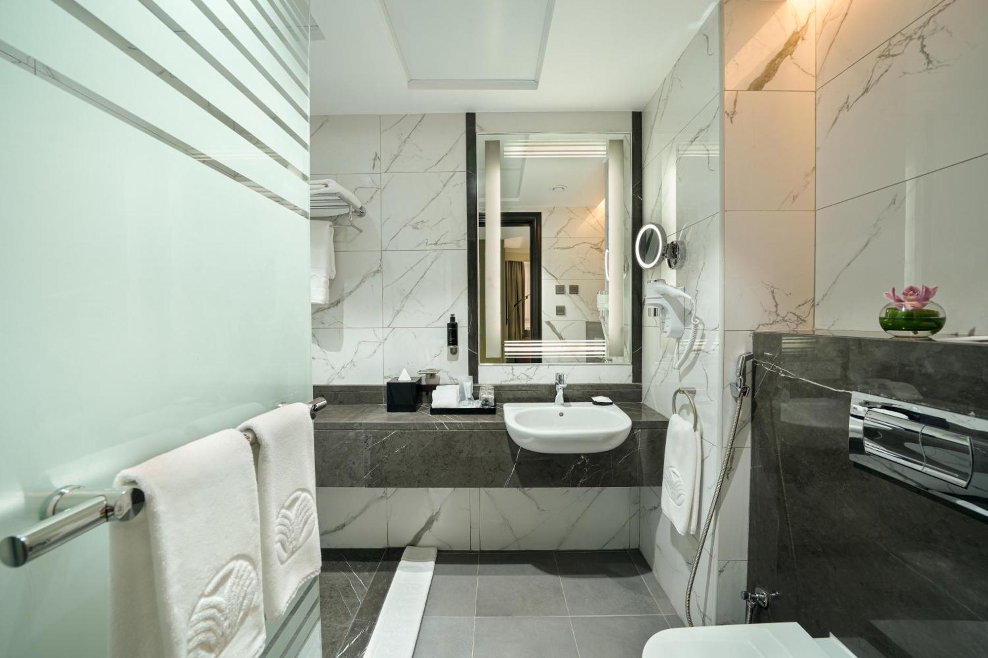 فندق Rotana Al Manakha Madinah المدينة المنورة المظهر الخارجي الصورة